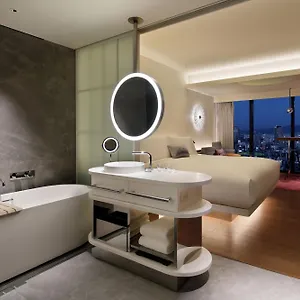5* Hotell W